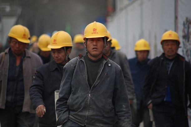 workers contractors mining